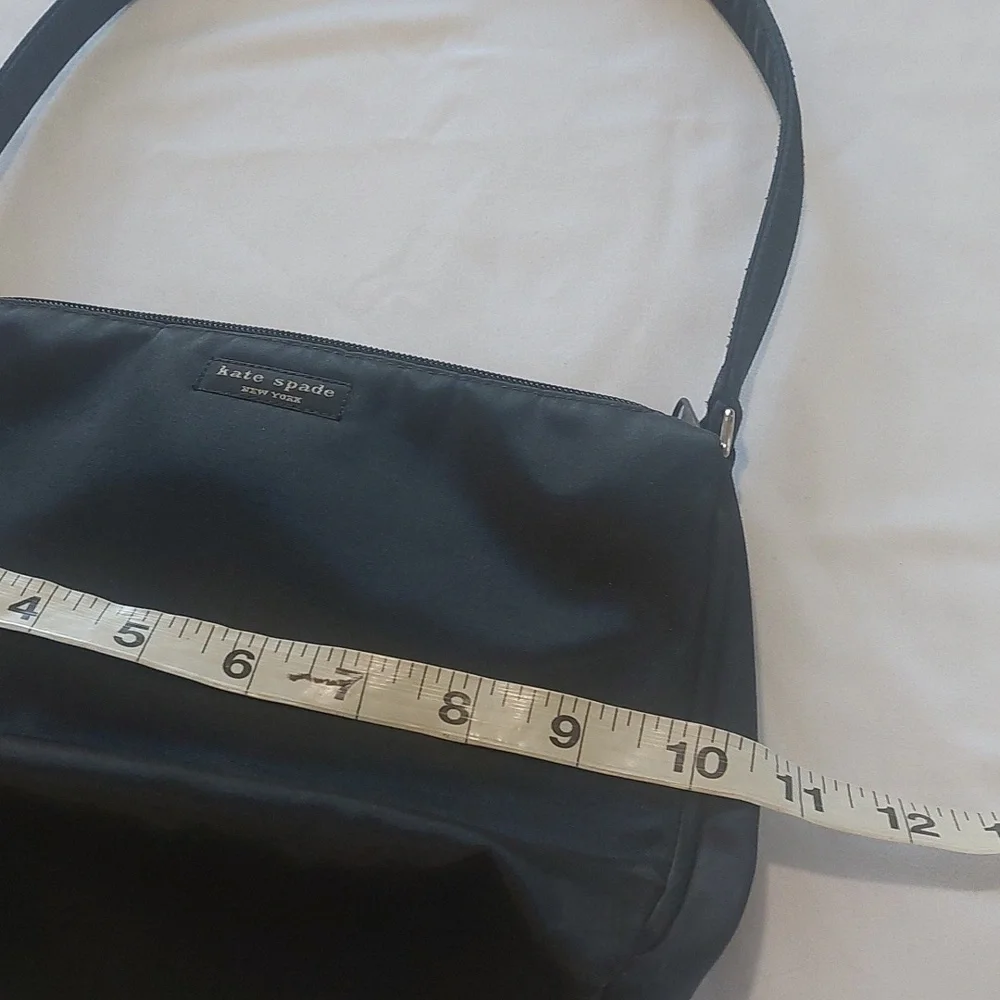 Kate Spade Classic Black Shoulder Bag.Y2K  Great Condition. - Picture 3 of 9